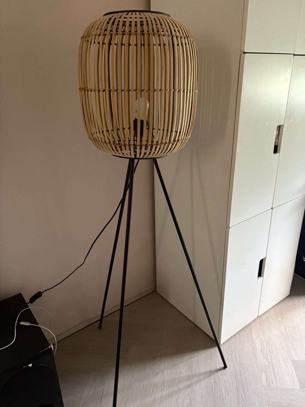 Mooie lamp, Huis en Inrichting, Lampen | Vloerlampen, Ophalen, Zo goed als nieuw, Minder dan 100 cm