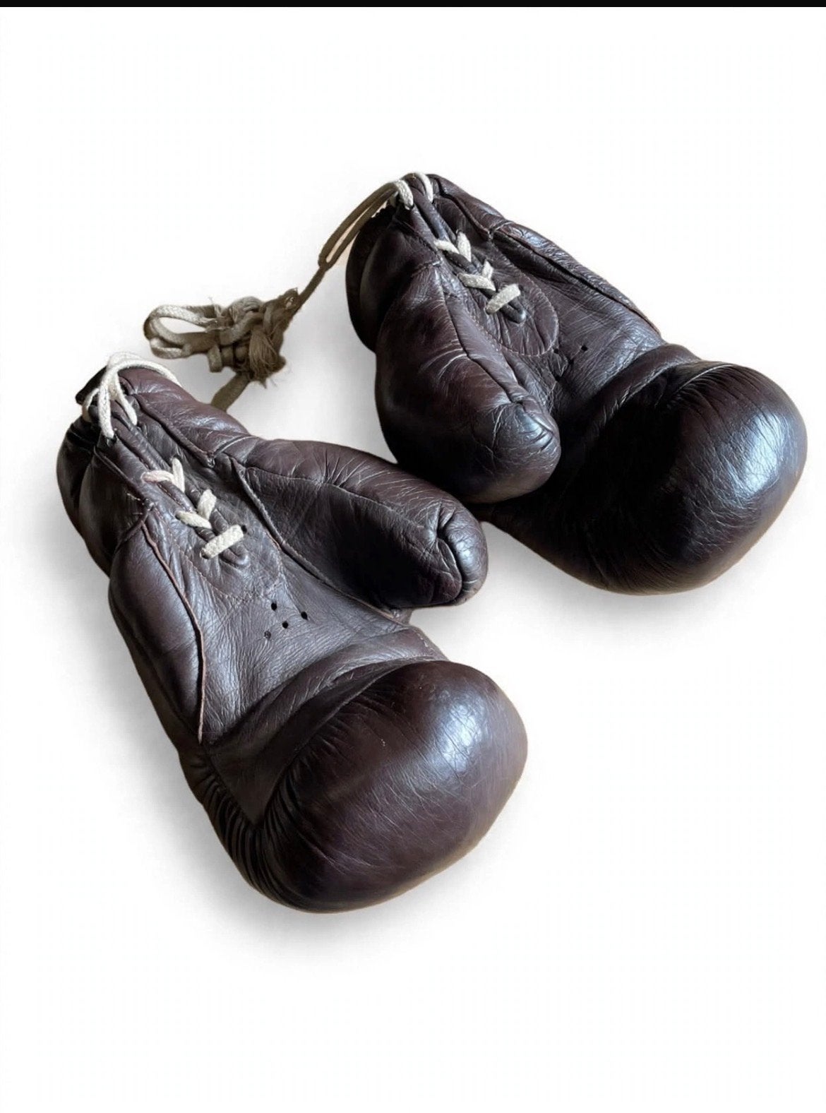 Oude Zwitserse boks handschoenen van runderleer, Ophalen