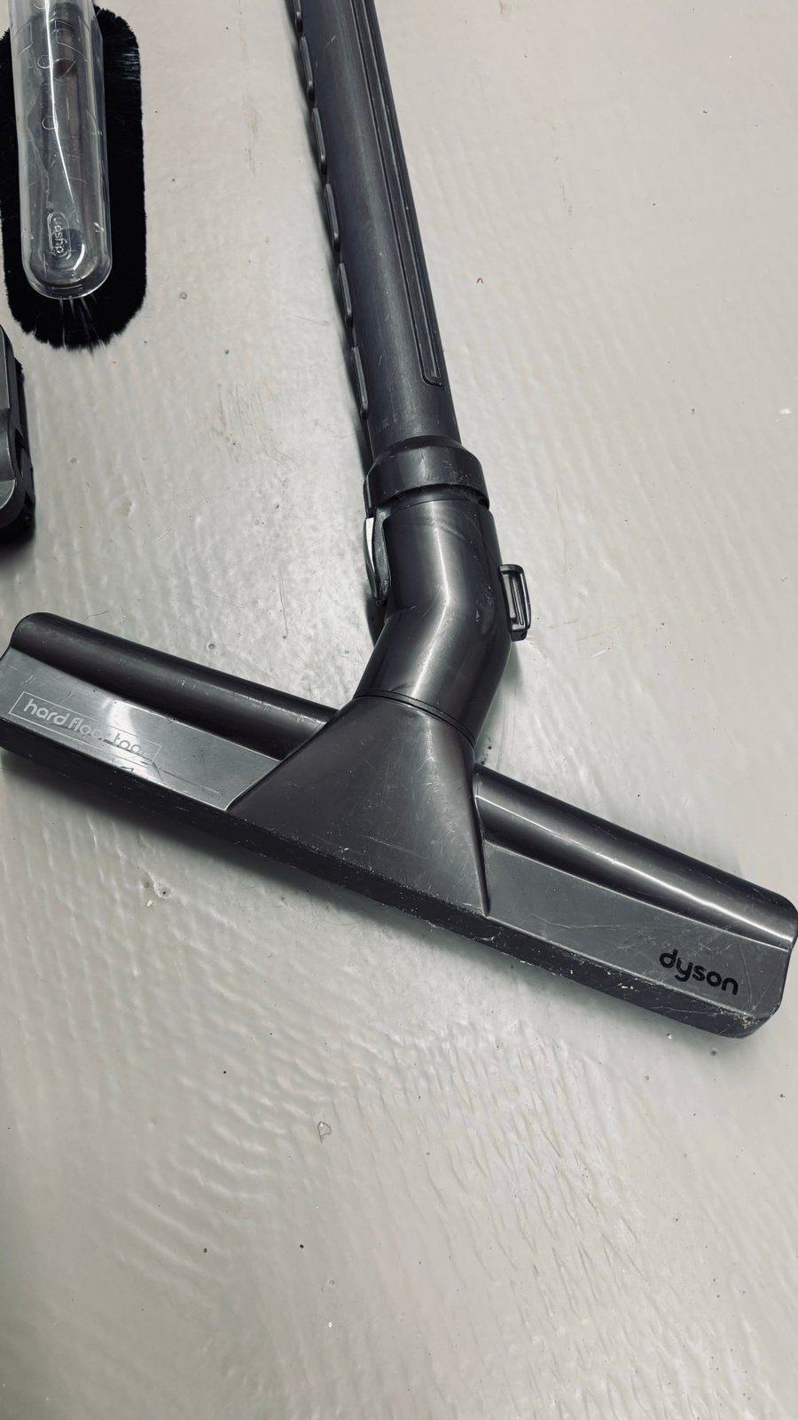 Dyson Stofzuiger Accessoires - Harde Vloer Tool & Borstel, Witgoed en Apparatuur, Stofzuigers, Ophalen, Inclusief accessoires