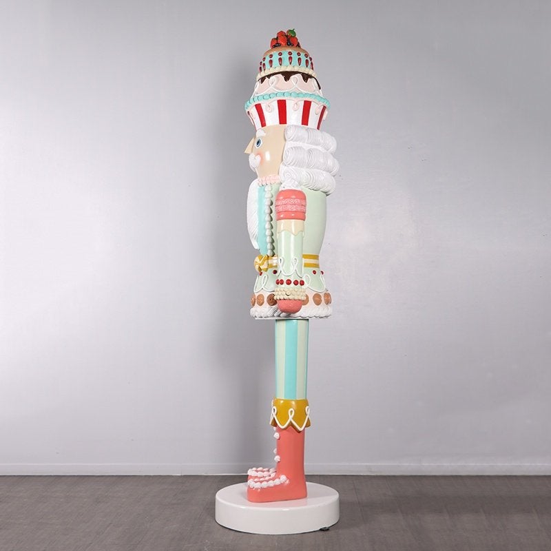 Nutcracker Candy Cake – Notenkraker Hoogte 279 cm, Diversen, Ophalen, HorecaBeelden, Nieuw, HorecaBeelden