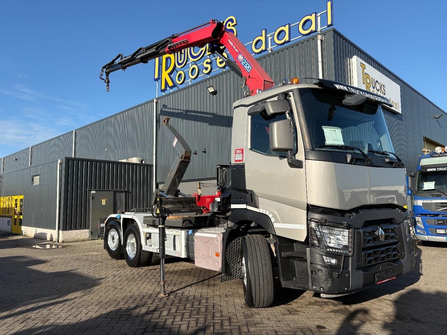 Renault C440 + HMF 2320 K3-- 3X EXT. + REMOTE + HAAKARM SYST, Auto's, Automaat, Euro 6, Renault, Wit