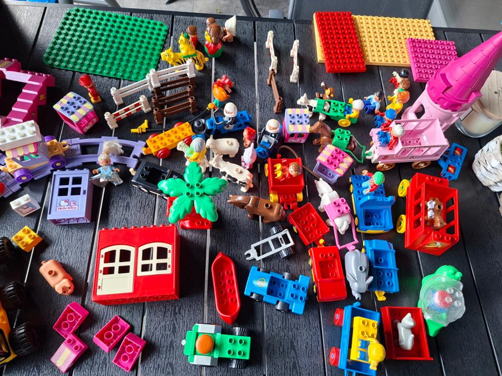 Lego duplo hello kitty trein enz, Ophalen of Verzenden, Zo goed als nieuw, Duplo