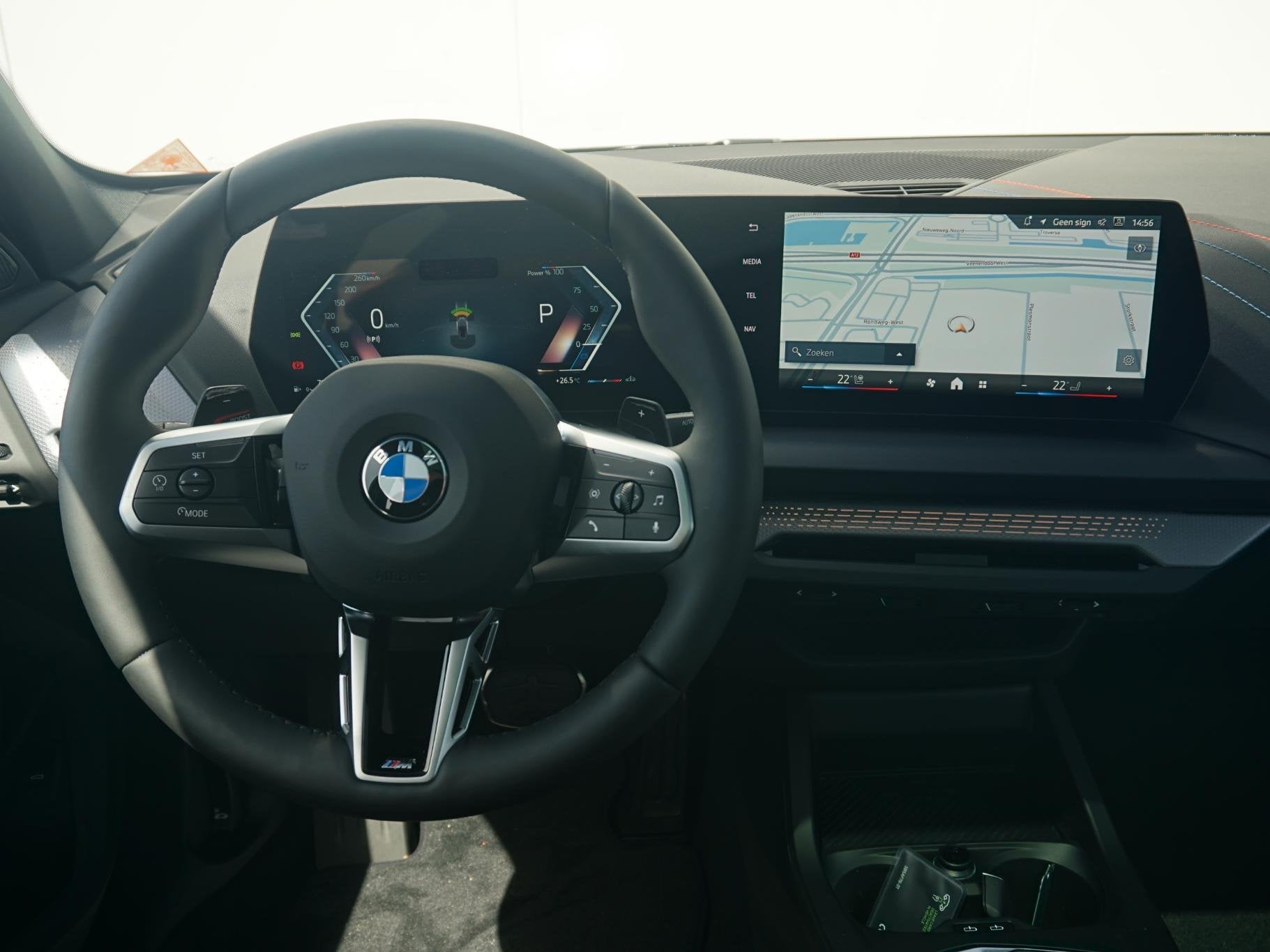 BMW 1 Serie 5-deurs 120 | M Sportpakket Pro | Panoramadak |, Met garantie (alle), Origineel Nederlands, Bedrijf, 19 km/l