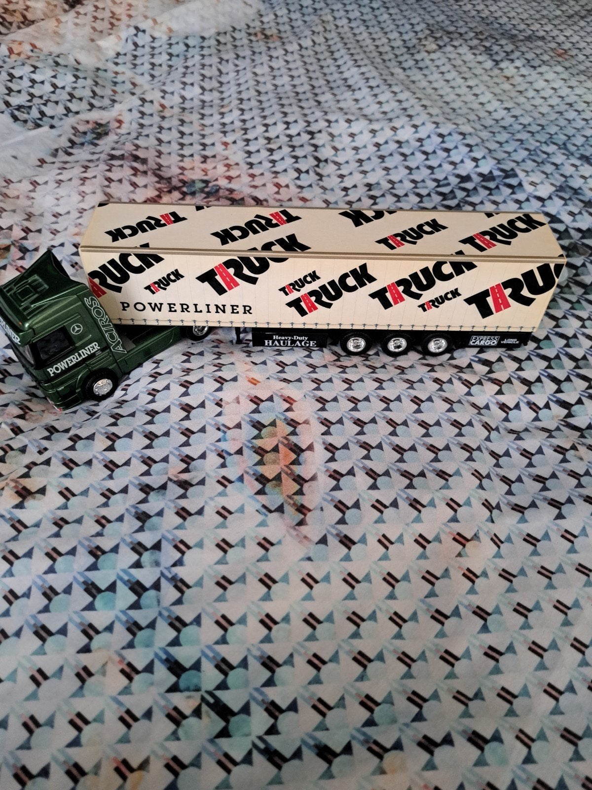 Realtoy Mercedes Benz Actros Powerliner., Ophalen of Verzenden, Zo goed als nieuw, Bus of Vrachtwagen