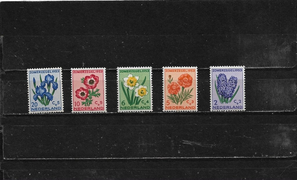 Koopje  Nederland  michel nr  607 t/m 611  Postfris, Postzegels en Munten, Postzegels | Nederland, Ophalen of Verzenden, Na 1940