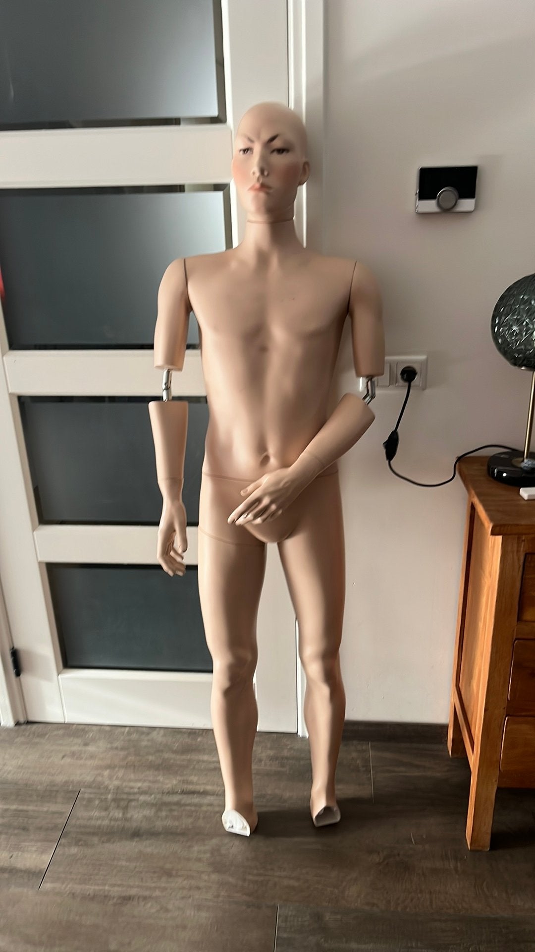 Mannequin, Ophalen