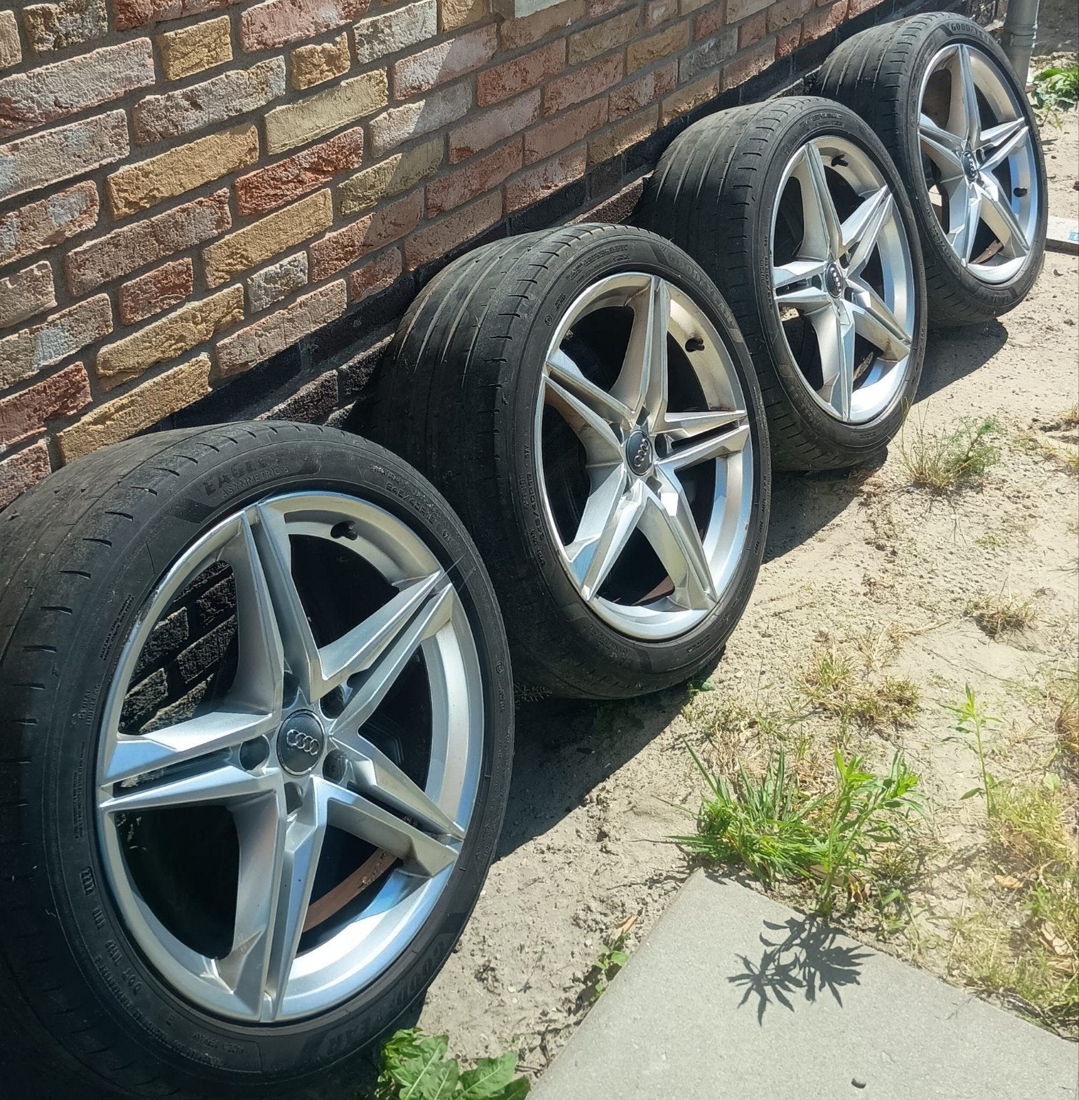 Audi a4 velgen 245/40R18, Auto-onderdelen, Banden en Velgen, Ophalen, 18 inch, Velg(en), Personenwagen