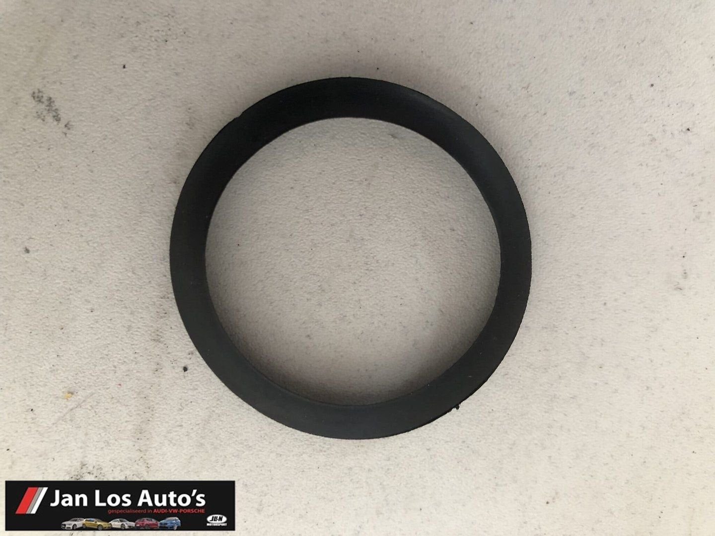 Kofferklep slot rubber Audi 100 80 B2 16182527, Gebruikt, -, -, -