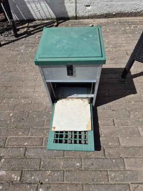 trapbak-Kippenvoerbak, Dieren en Toebehoren, Ophalen, Pluimvee