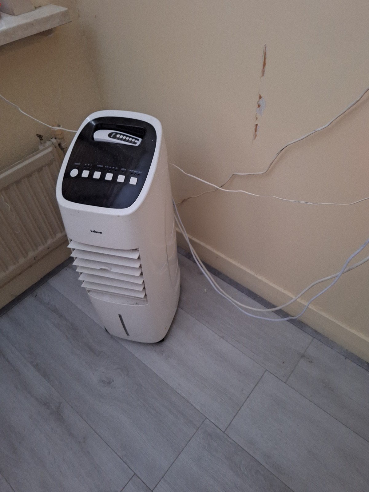 Kleine berijdbare Erco airco met afstandsbediening en water, Witgoed en Apparatuur, Airco's, Ophalen, Gebruikt, Minder dan 60 m³