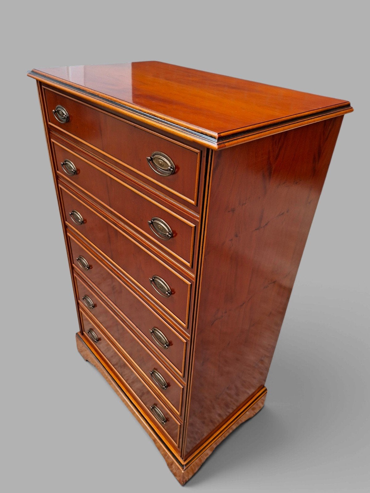 Klassieke heldense ladekast, commode, lichte oppervlakkige k, Ophalen of Verzenden, 25 tot 50 cm, Minder dan 100 cm