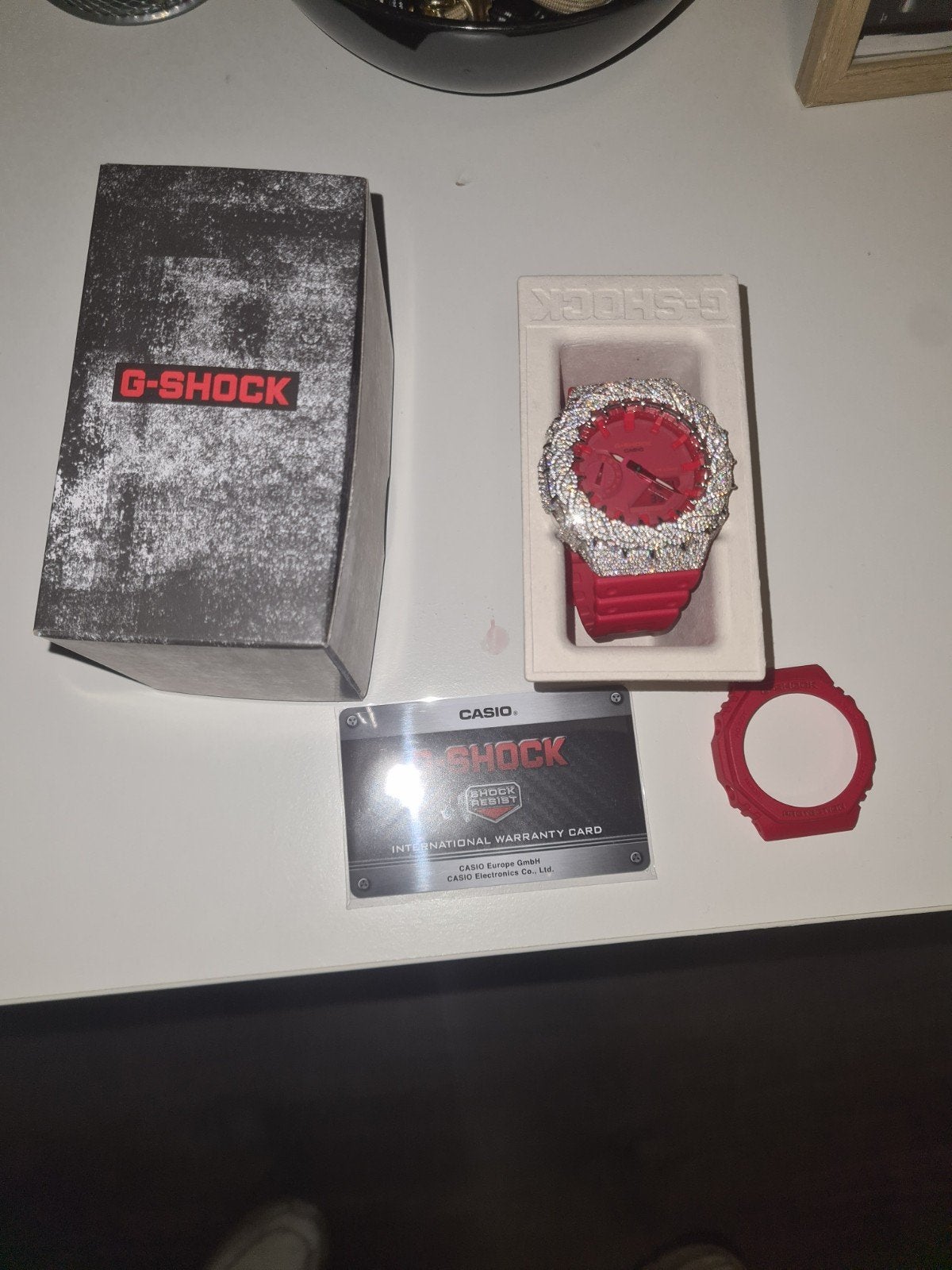 G-Shock GA-2100 Rood met Moissanite Bezel - Tester OK, Sieraden, Tassen en Uiterlijk, Horloges | Heren, Ophalen