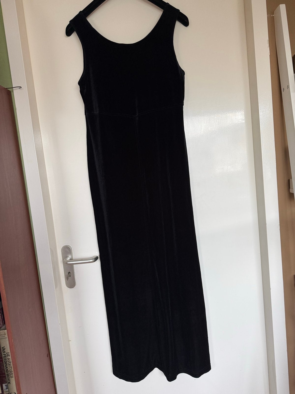 Zwarte fluwelen maxi jurk - DiDi, Zwart, Maat 42/44 (L), Ophalen of Verzenden, Zo goed als nieuw