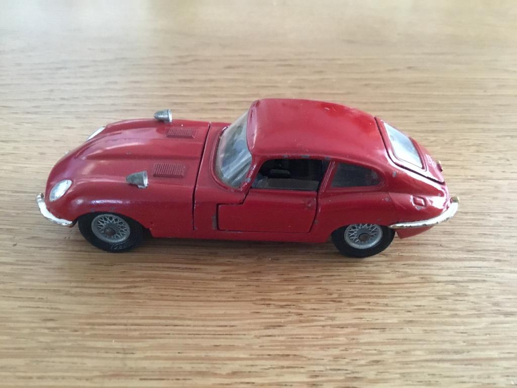 Corgi Toys Jaguar E-type 2+2 Rek5, Auto, Corgi, Ophalen of Verzenden, Zo goed als nieuw