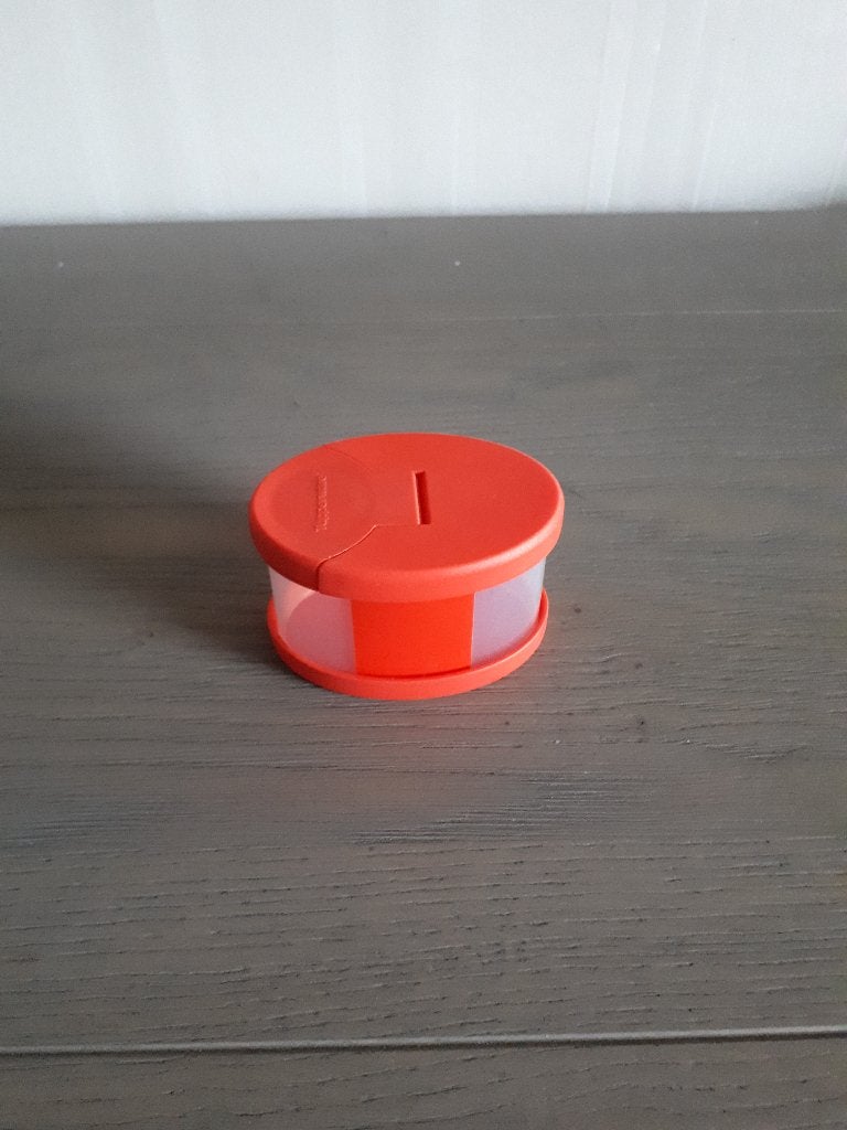 Tupperware zoutvaatje, Ophalen, Zo goed als nieuw, Rood, Overige typen