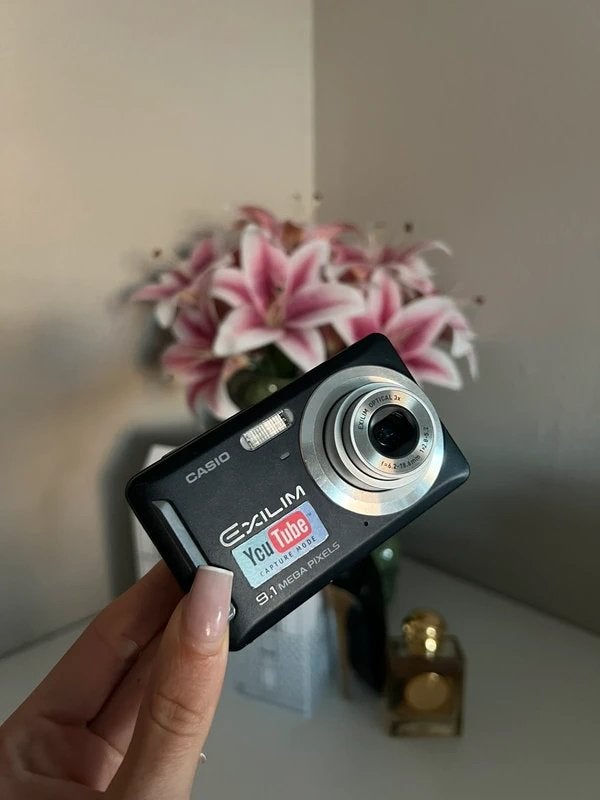 Casio Exilim EX-Z22 met voorbeeldfoto’s, Ophalen of Verzenden, Zo goed als nieuw, Canon
