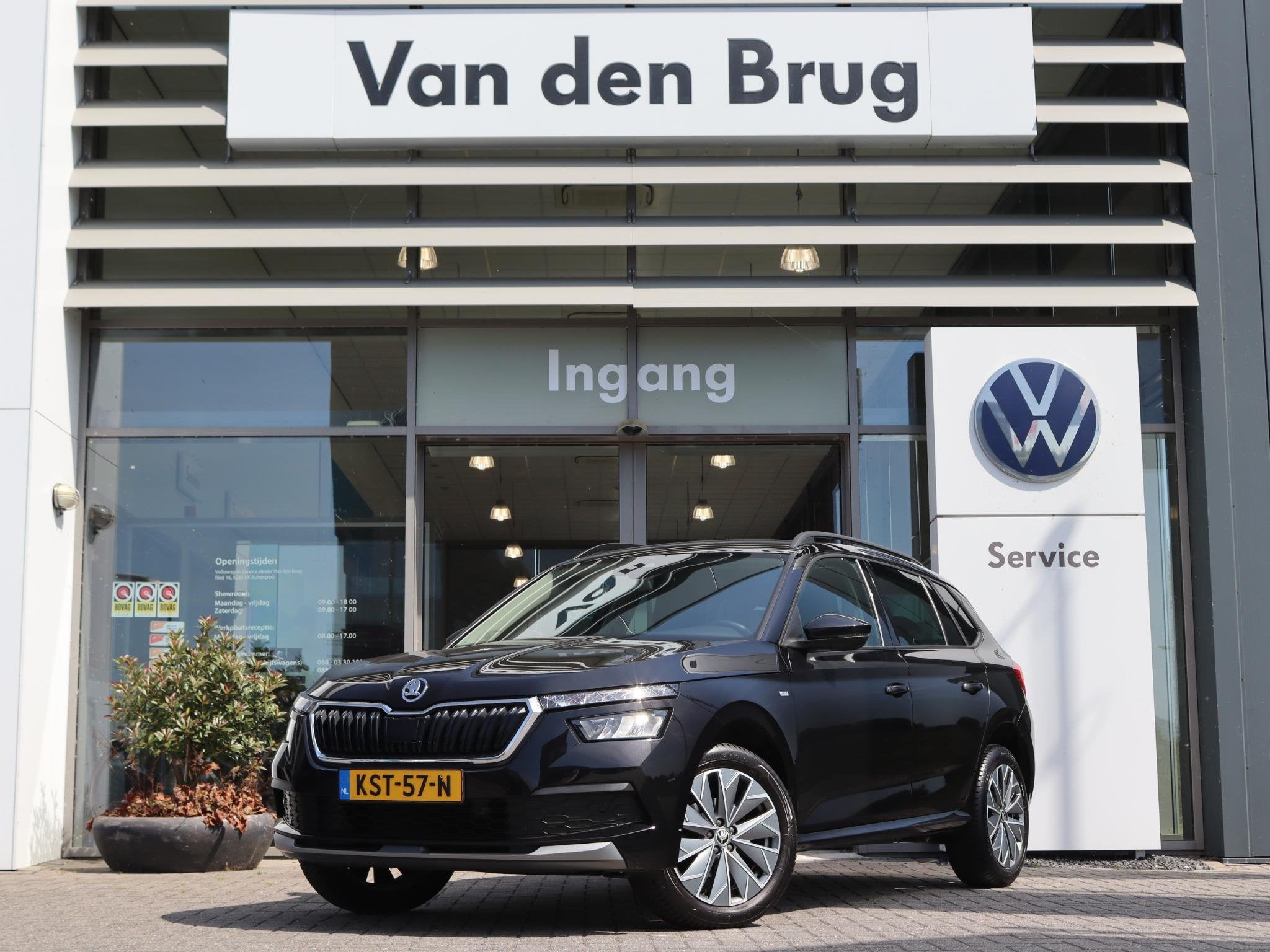 Skoda Kamiq 1.0 TSI 95 pk Tour | Climate Control | Navigatie, Auto's, Voorwielaandrijving, Stof, Euro 6, 95 pk