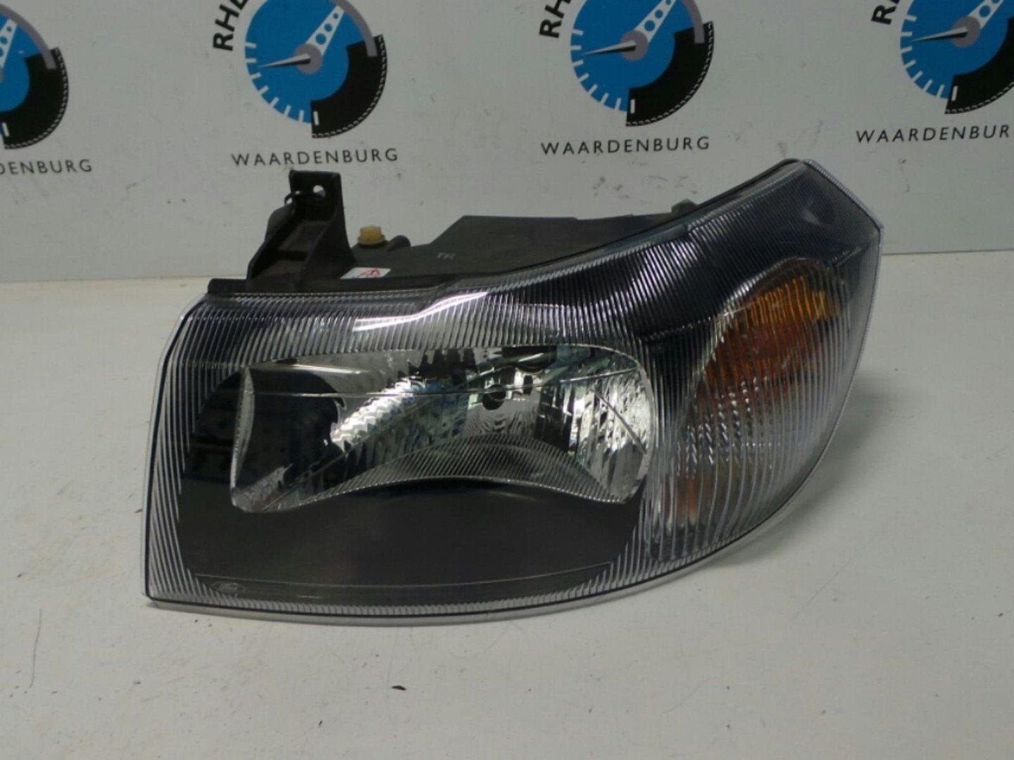 FORD TRANSIT KOPLAMP L 2001, Ophalen of Verzenden, Nieuw, Stiba lid