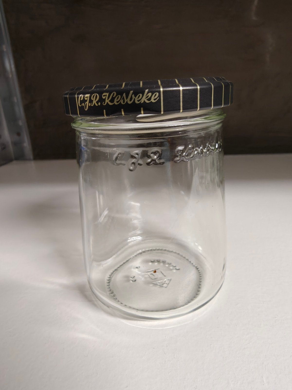 Kesbeke potten, Ophalen