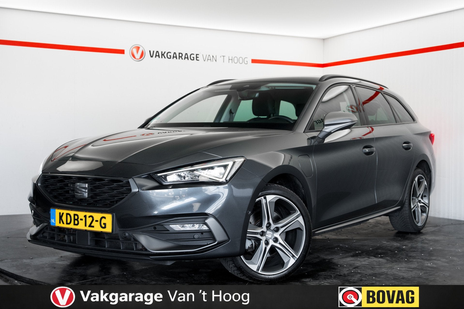SEAT Leon Sportstourer SEAT Leon ST eHybrid FR Automaat | 20, Auto's, Seat, Gebruikt, 4 cilinders, Leon, Leder en Stof