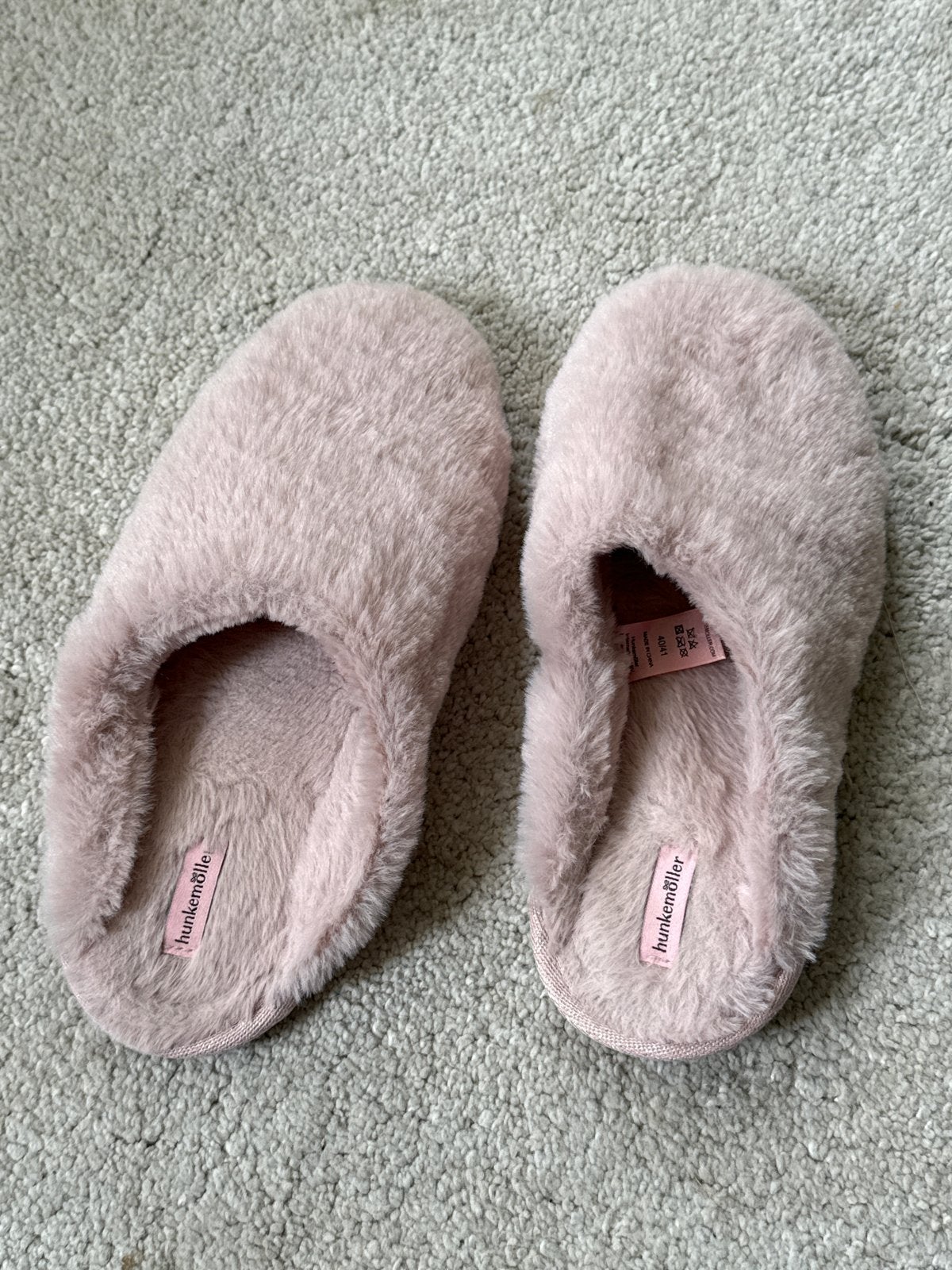 Roze pluizige pantoffels - Hunkemöller, Ophalen, Zo goed als nieuw