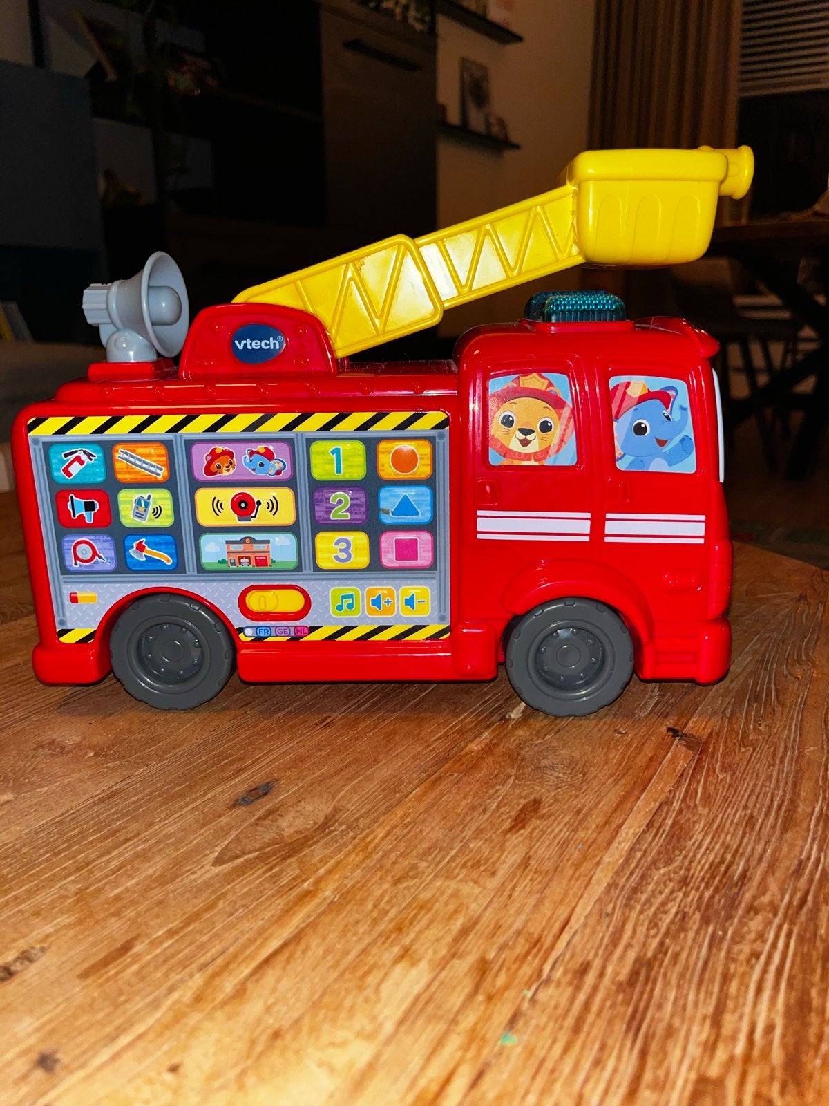 VTech Brandweerauto met Geluid en Licht, Ophalen, Zo goed als nieuw
