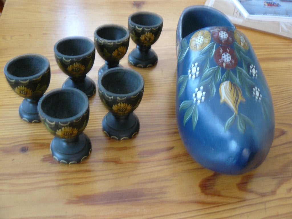 Hindelopen klomp en 6 eierdoppen, Ophalen of Verzenden, Glas, Overige stijlen