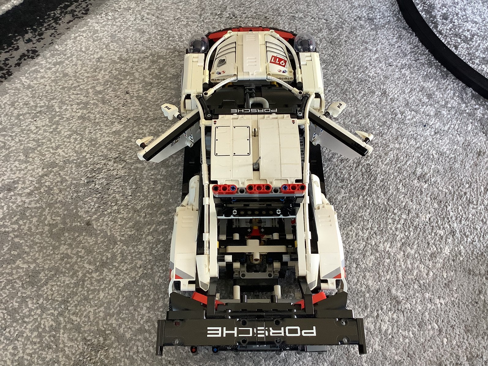 Lego technic Porsche 911 RSR, Auto, Groter dan 1:32, Zo goed als nieuw, Ophalen