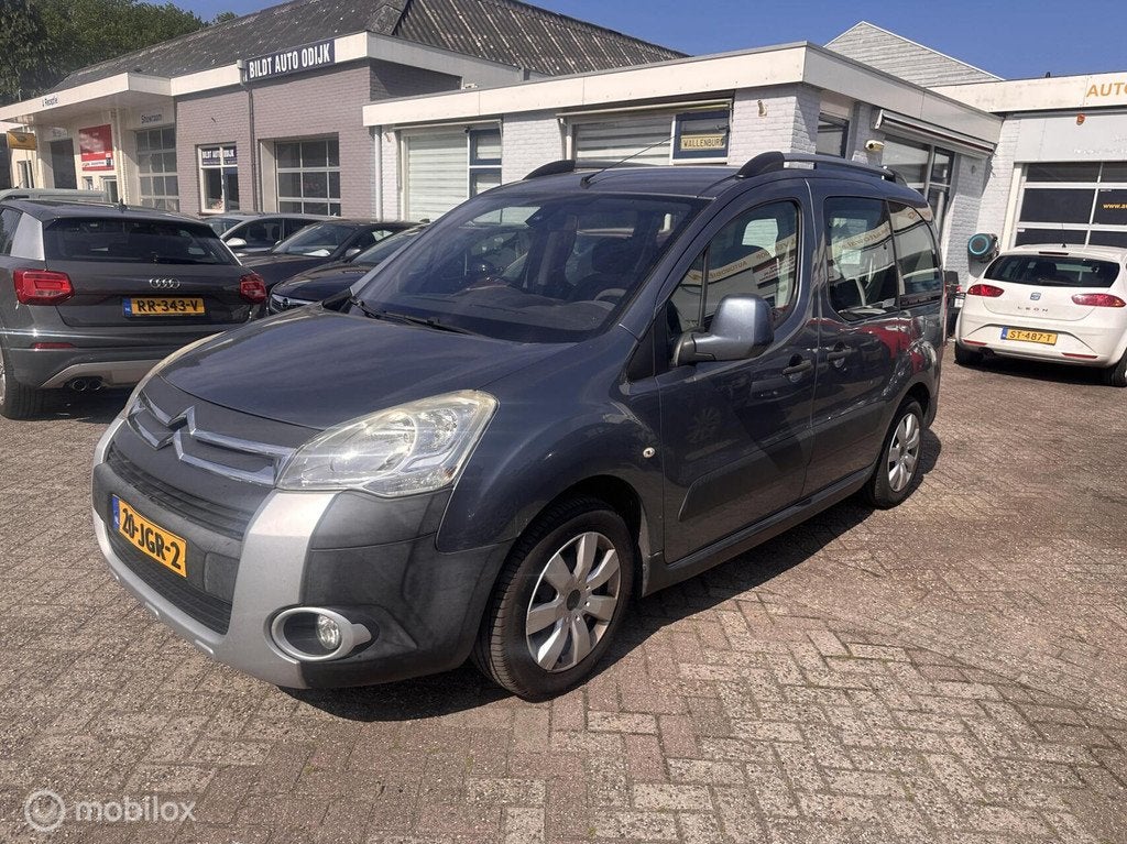 Citroen Berlingo combi 1.6-16V XTR, Auto's, Citroën, Voorwielaandrijving, 4 cilinders, Elektrische ramen, Origineel Nederlands
