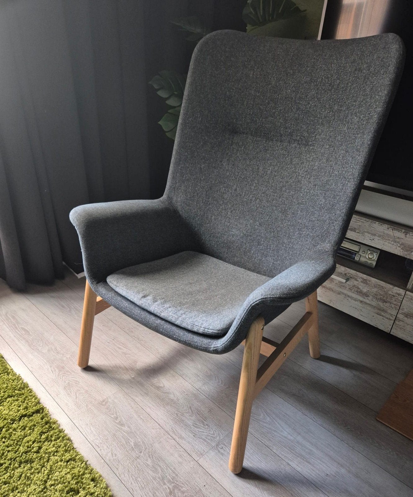 VEDBO Fauteuil met hoge rugleuning, Ophalen, Modern, Scandinavisch, Zo goed als nieuw, Stof