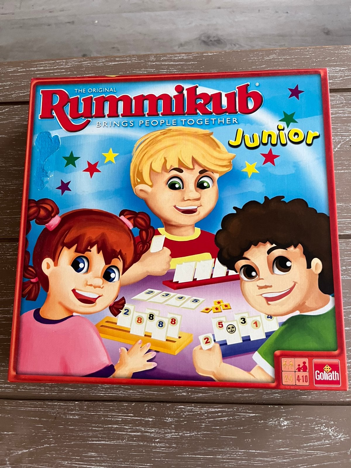 Rummikub Junior - Het originele cijferspel voor kinderen, Hobby en Vrije tijd, Gezelschapsspellen | Bordspellen, Drie of vier spelers