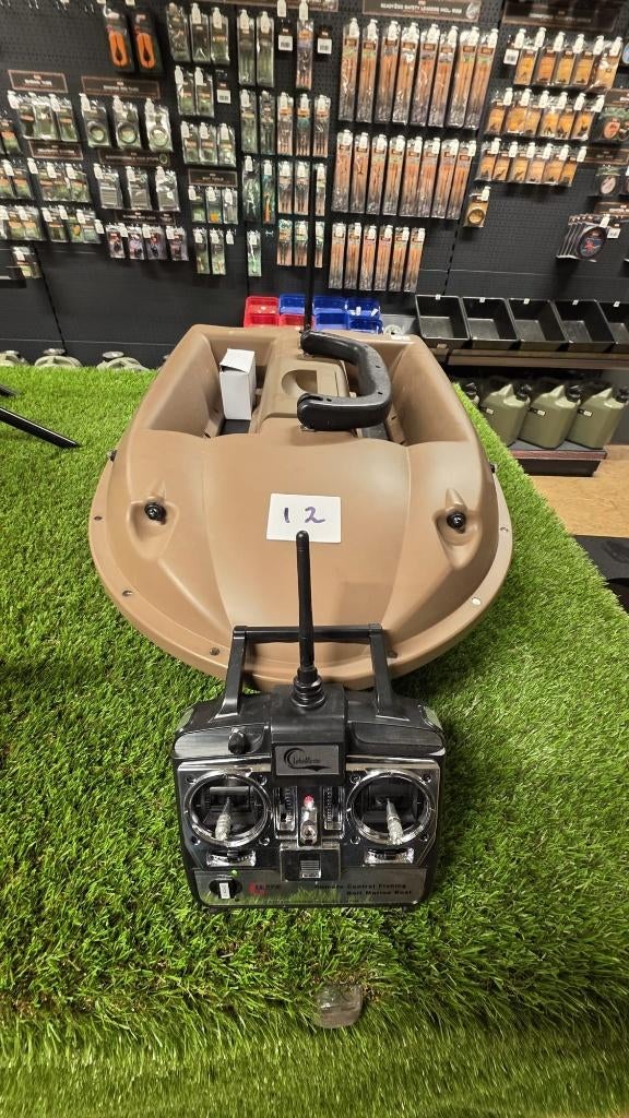 Lakemaster M2 Voerboot Werkend, Ophalen, Gebruikt, Complete set