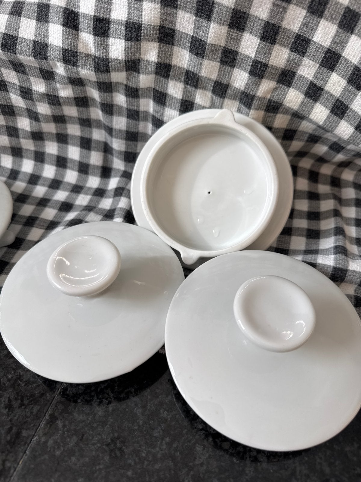 4 witte porseleinen deksel, Ophalen of Verzenden
