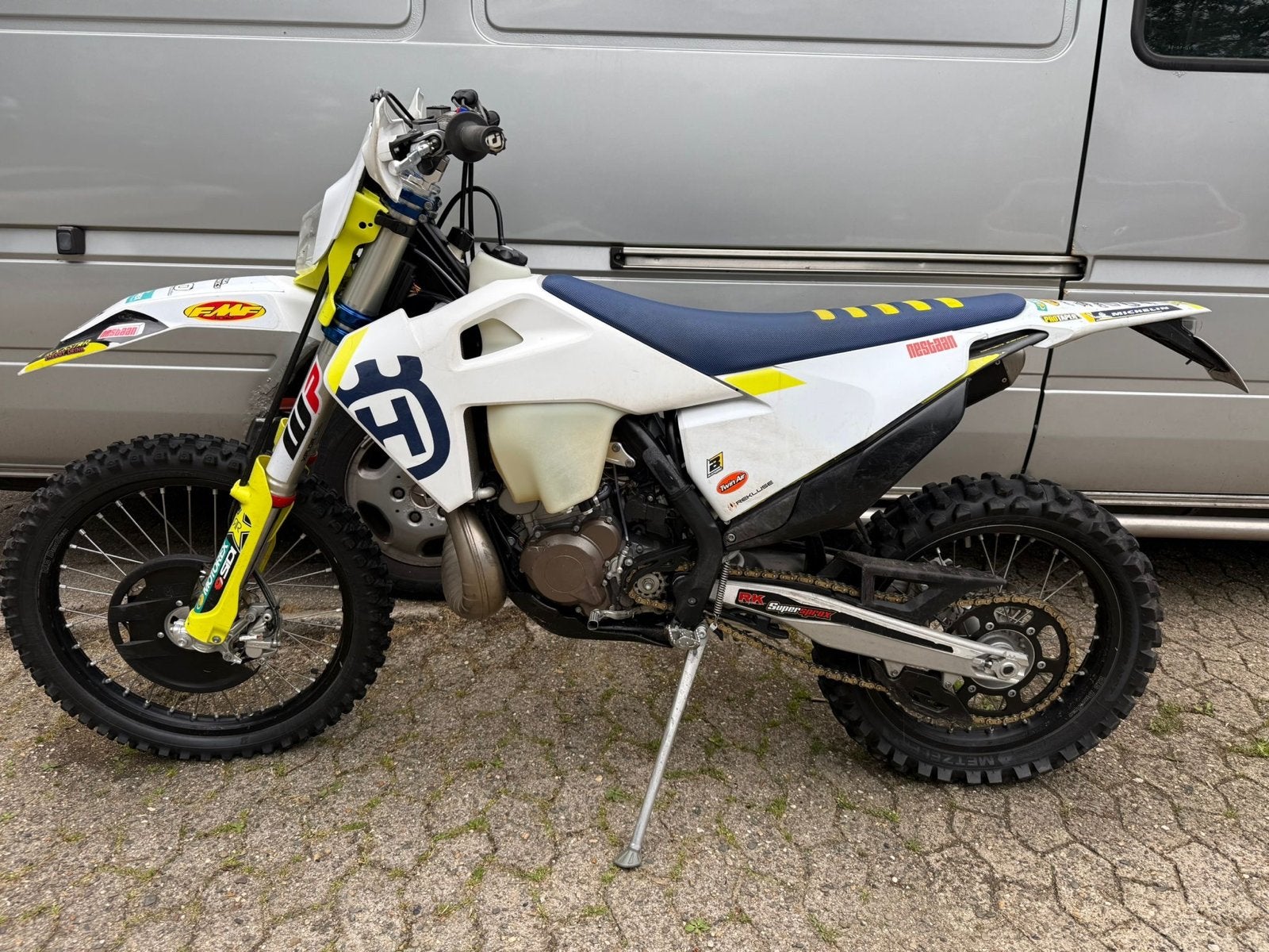 Husqvarna FE350 2024 (30u) & TE300 2020 (88u, gereviseerd), Motoren, Motoren | Husqvarna, Gebruikt, Particulier, Meer dan 35 kW
