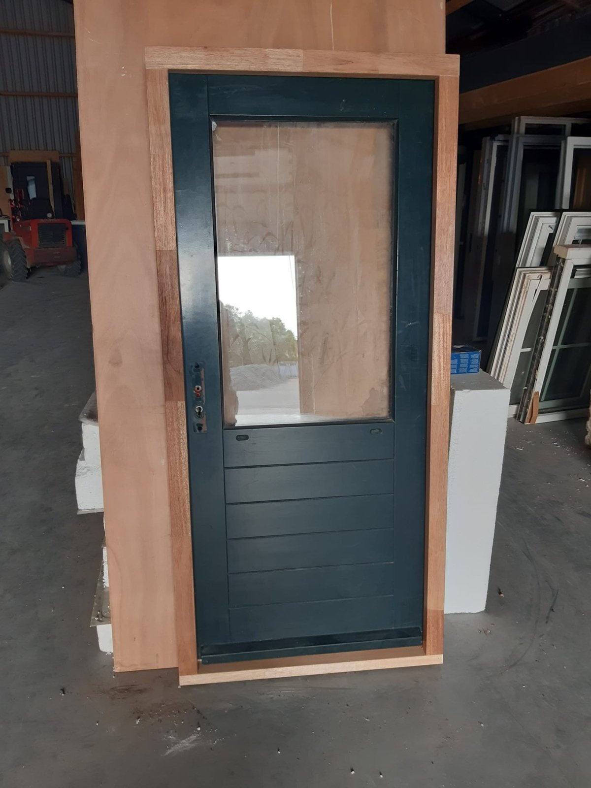 Nieuw Hardhouten kozijn met buitendeur 98*212, Ophalen, 1 tot 2 meter, Minder dan 3 meter, Zo goed als nieuw
