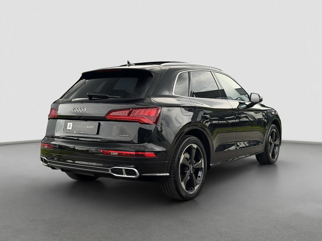 Audi Q5 55 TFSI e quattro | Luchtvering | Pano | RS stoelen, Auto's, Audi, Automaat, Gebruikt, 4 cilinders, Zwart