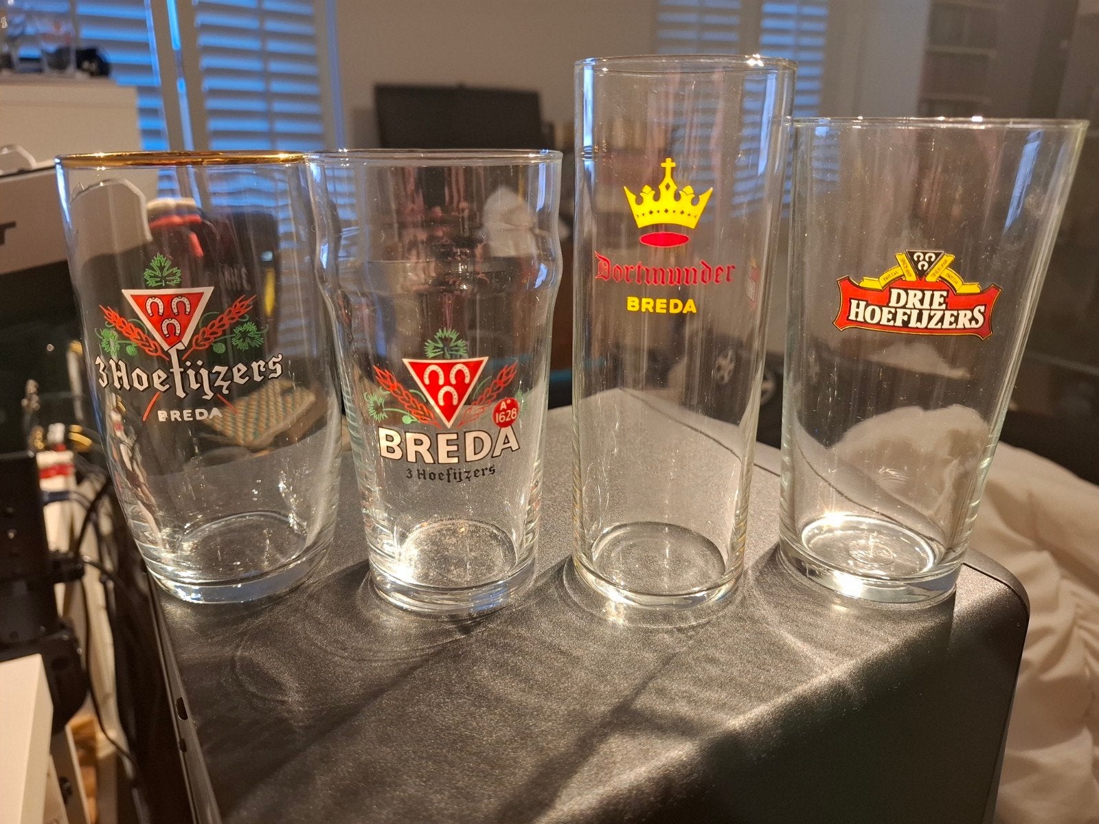 3 hoefijzers en 1 breda dortmunder glazen, Verzamelen, Ophalen of Verzenden, Glas of Glazen, Overige merken