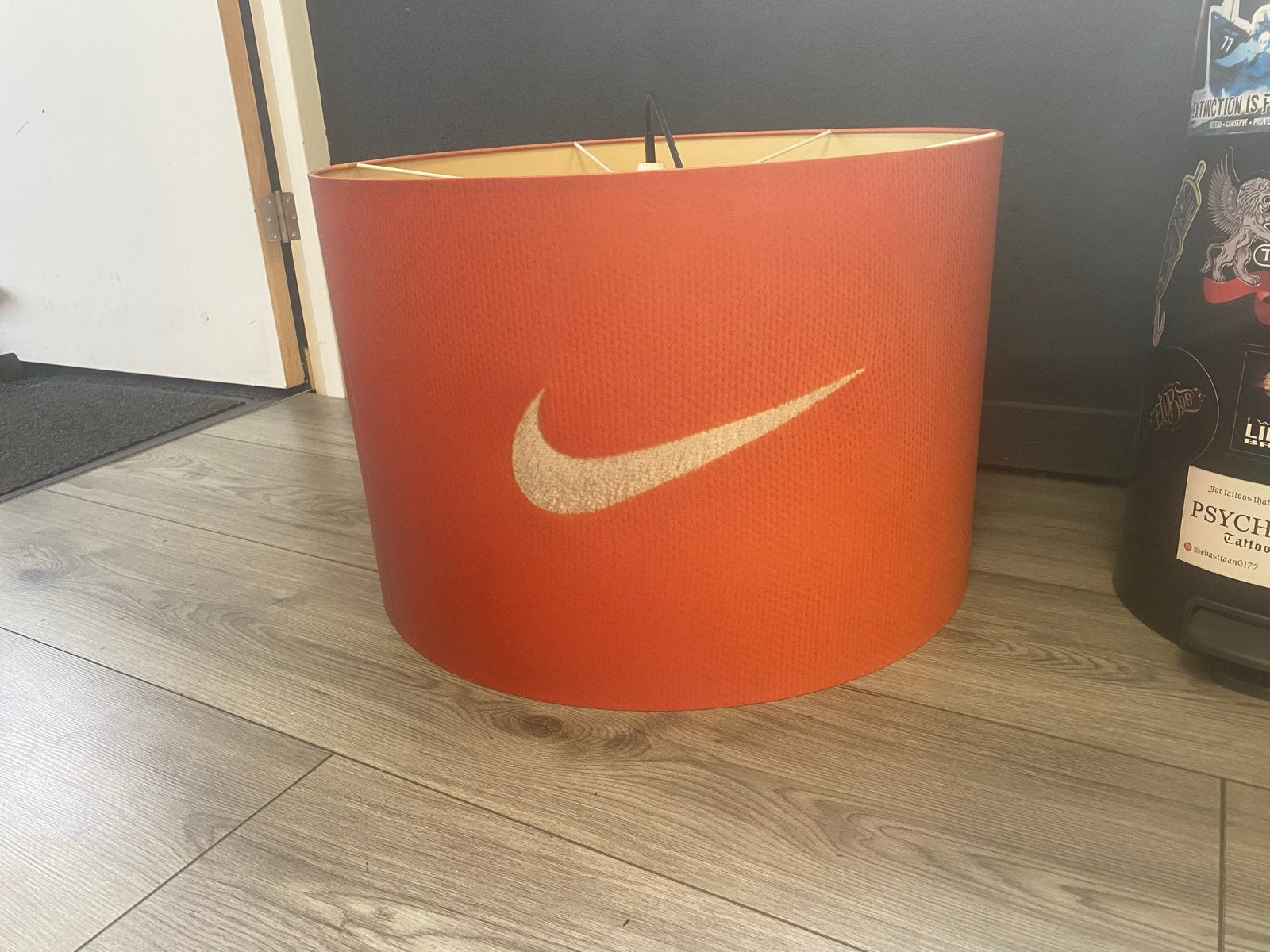 Oranje Nike KNVB Lamp - Exclusief uit KNVB-pand, Hanglamp, Gebruikt, Rond, Oranje