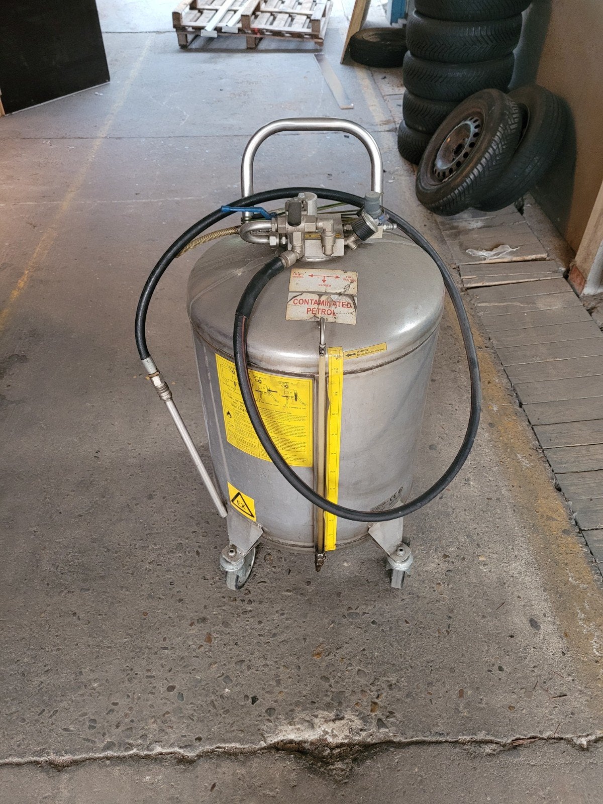 Autodrain Fuel Scavenger, Ophalen