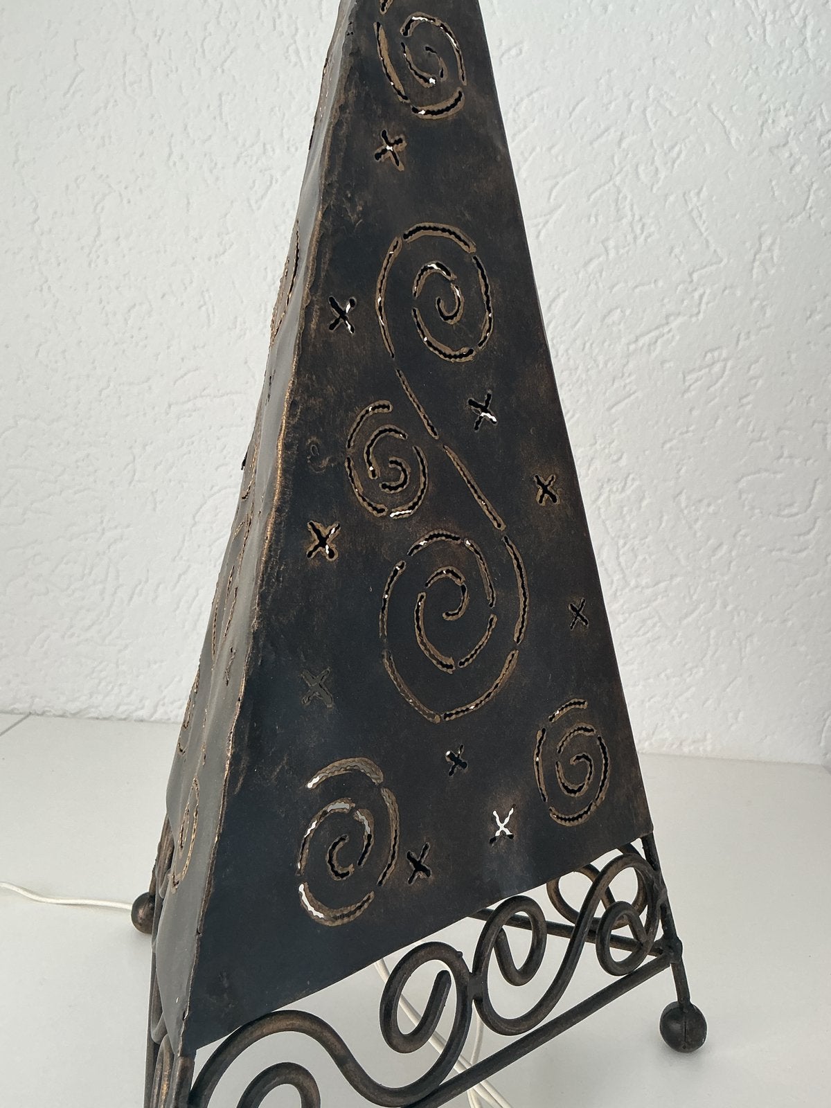 Staande lamp, 30 tot 60 watt, Led-lamp, Zo goed als nieuw, E27 (groot)