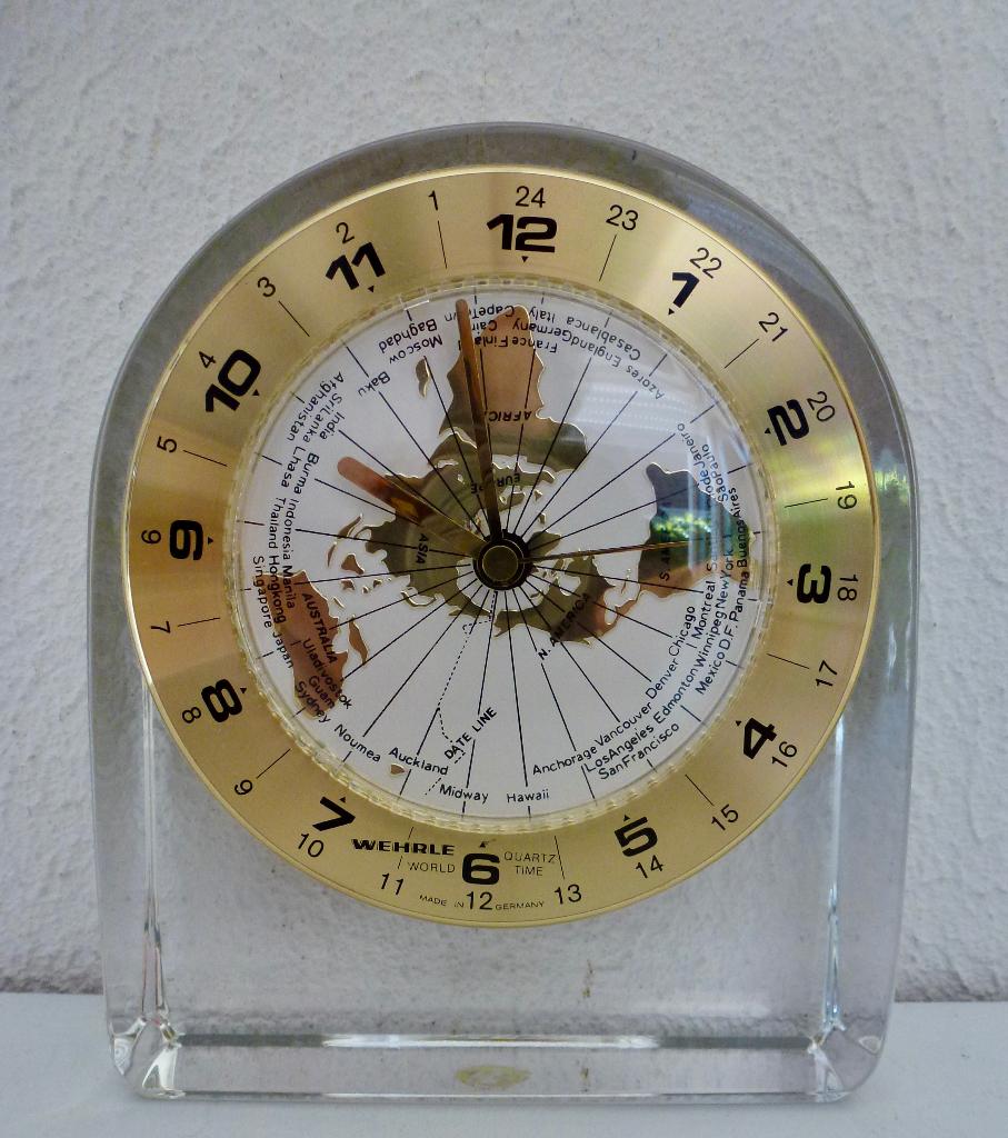 Vintage Staiger Quartz bureauklok in Frans kristal., Verzenden