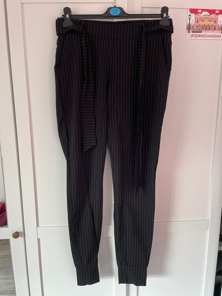Broek van &co Woman, maat M, Maat 38/40 (M), Zwart, Ophalen of Verzenden, Lang