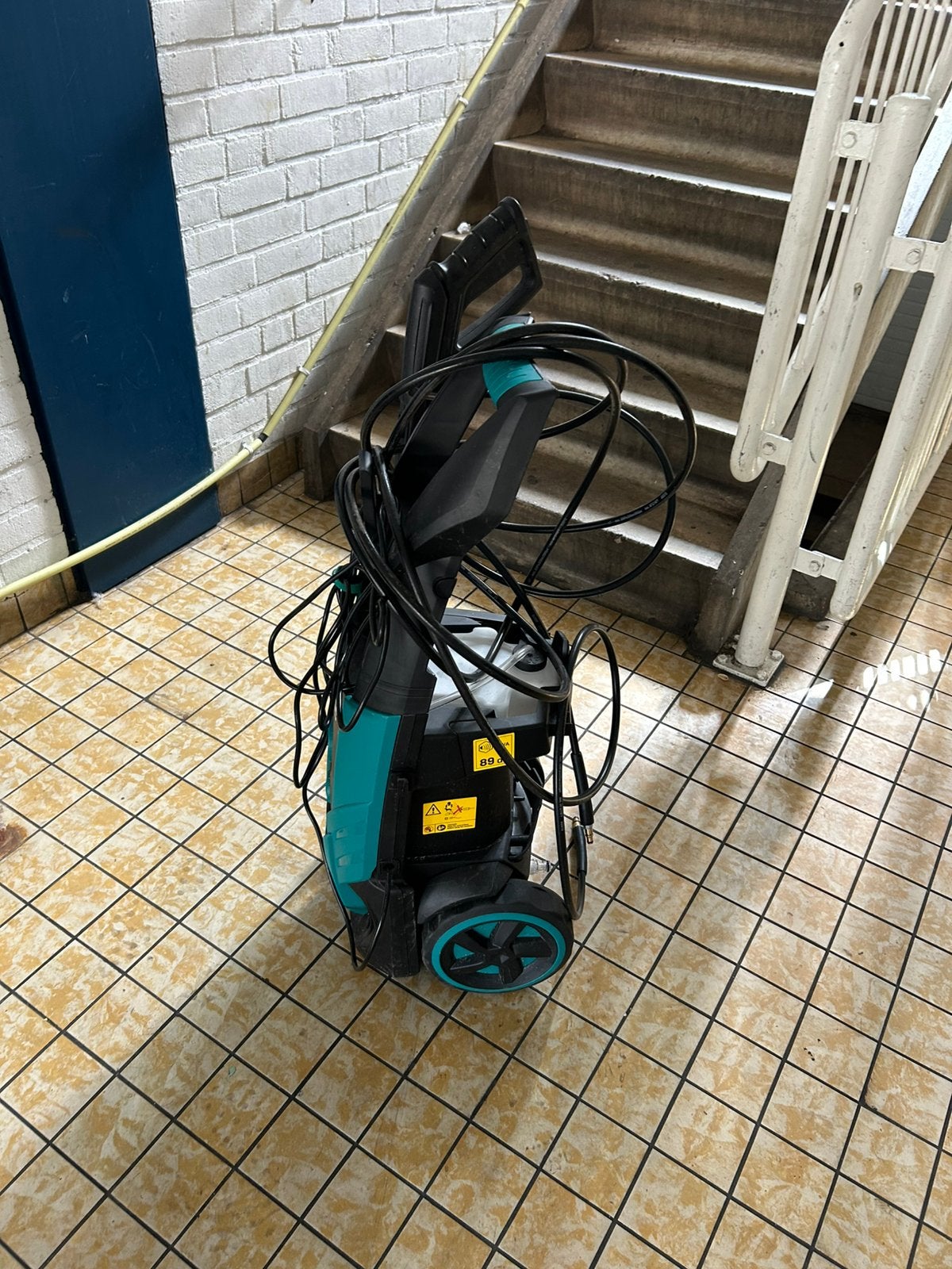 Te koop hogedrukreiniger, Tuin en Terras, Hogedrukreinigers, Verzenden, Zo goed als nieuw, Elektrisch, Met regelbare waterdruk