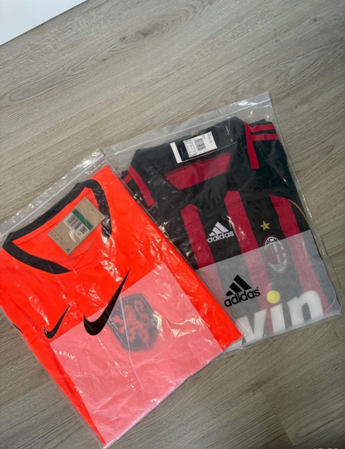 Marco van Basten: Oranje Nike & AC Milan Adidas (Nieuw), Ophalen of Verzenden, Nieuw, Overige maten, Oranje