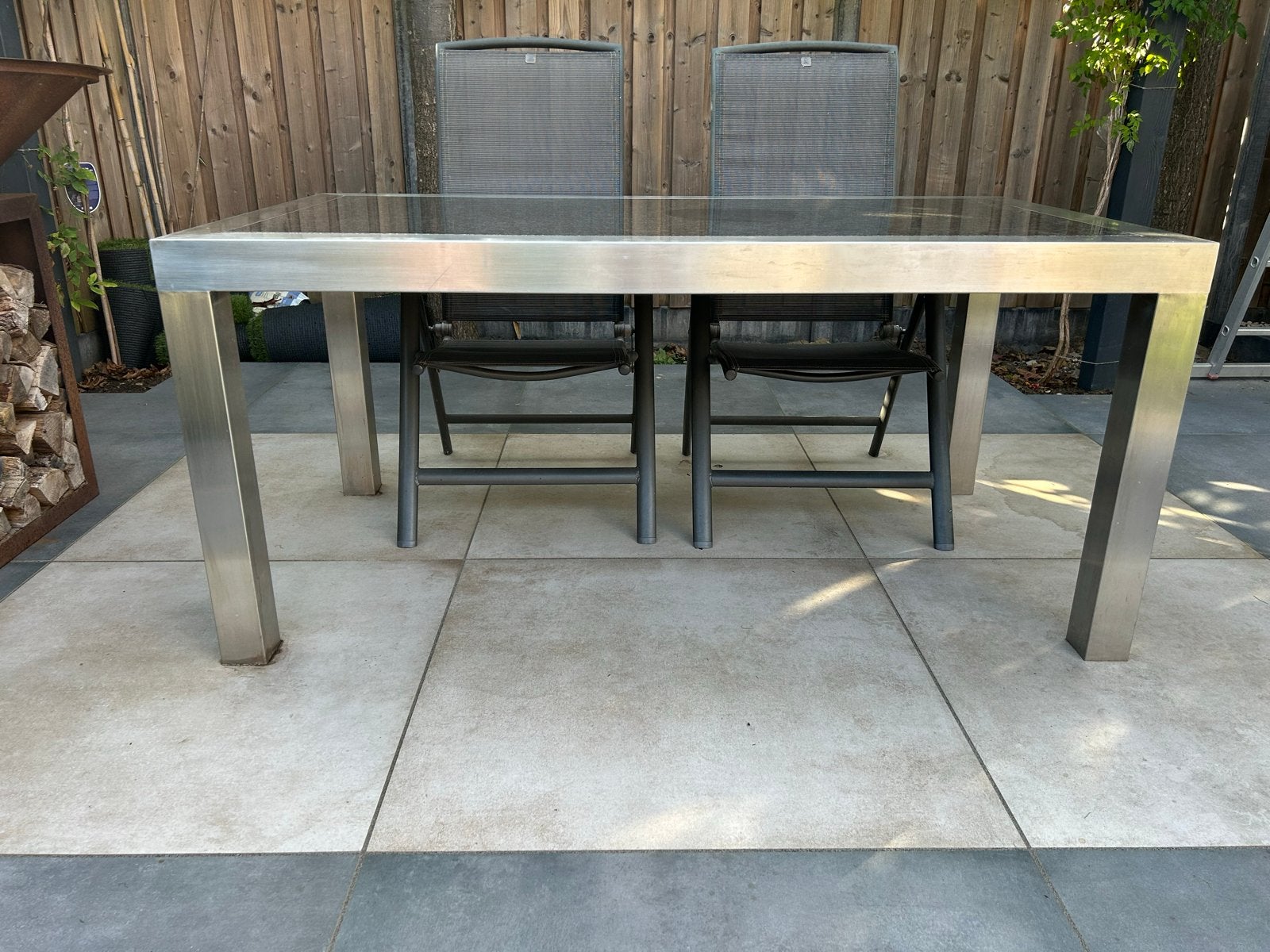 Stevige tafel met granieten blad en RVS poot, Tuin en Terras, Ophalen, Gebruikt, Rechthoekig, Rvs