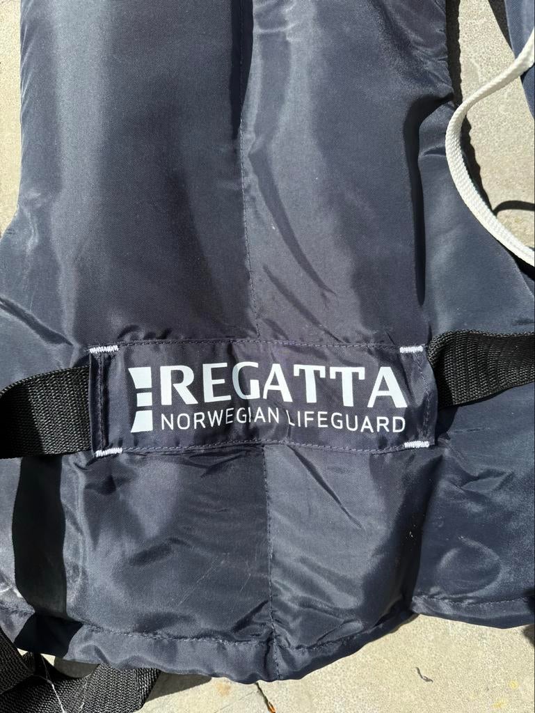 Regatta Norwegian Lifeguard Zwemvest 50-70N, Ophalen of Verzenden, Zo goed als nieuw, Dame of Heer, Reddingsvest of Zwemvest