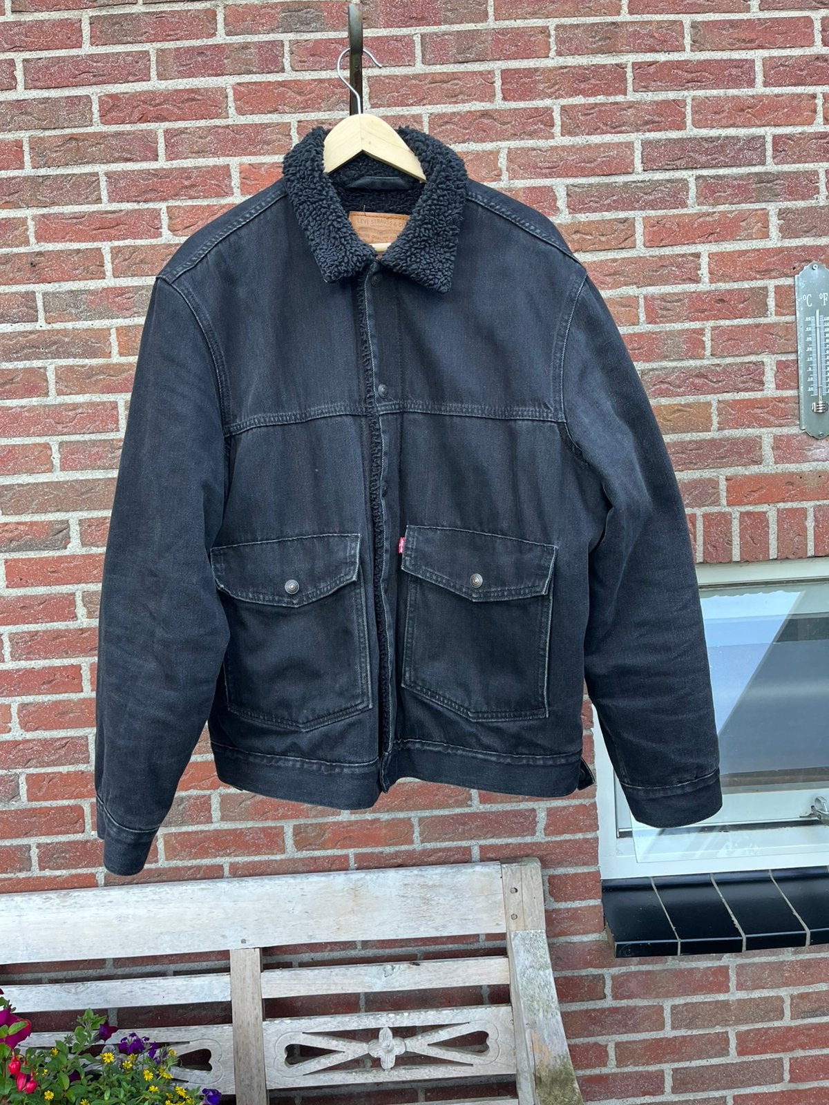 Levi’s trucker jacket gevoerd, Ophalen of Verzenden, Zo goed als nieuw, Maat 52/54 (L), Zwart