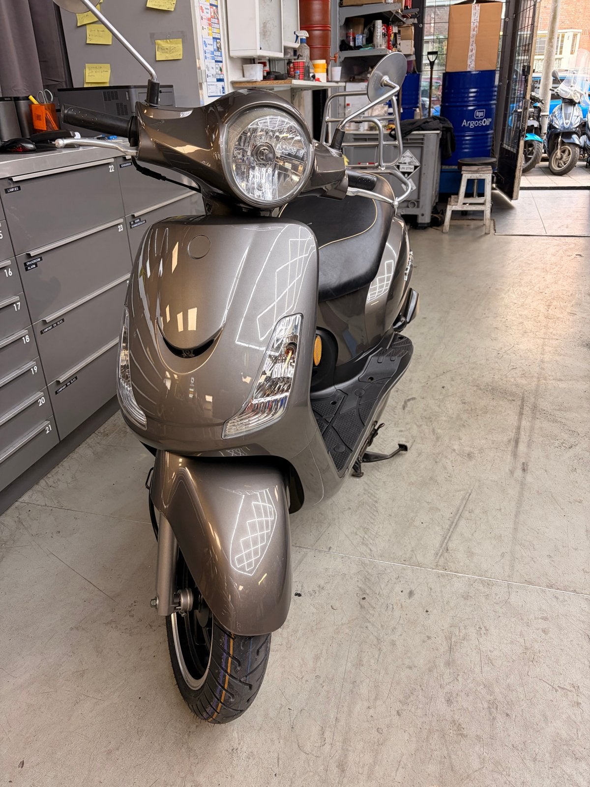 Sym Fiddle II Scooter - Perfecte staat, 3 maanden garantie, Ophalen, Zo goed als nieuw, Benzine