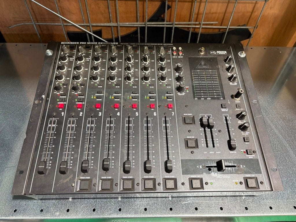 Behringer Pro Mixer DX2000USB, 7-Kanaals DJ Mixer met USB, Ophalen, Gebruikt, Behringer