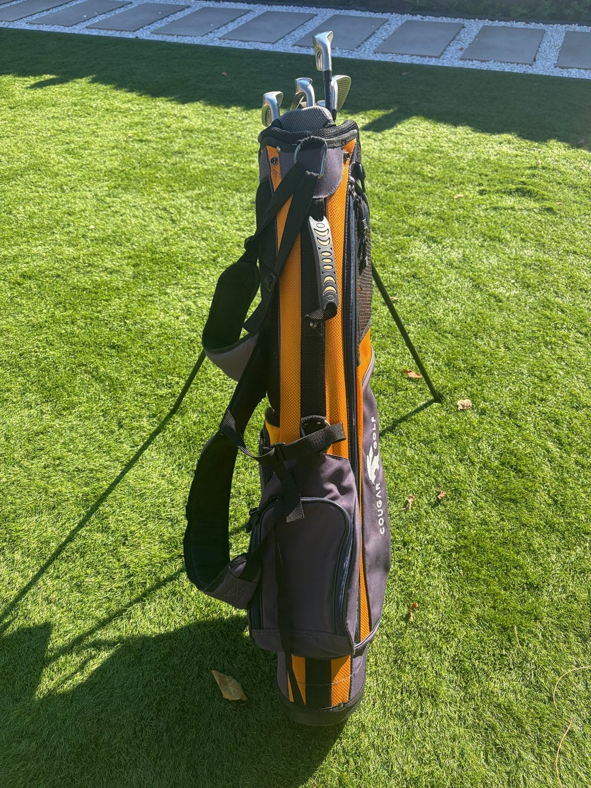 Foto 2 van Golfset voor beginners (ijzers 5-S) - Goede staat